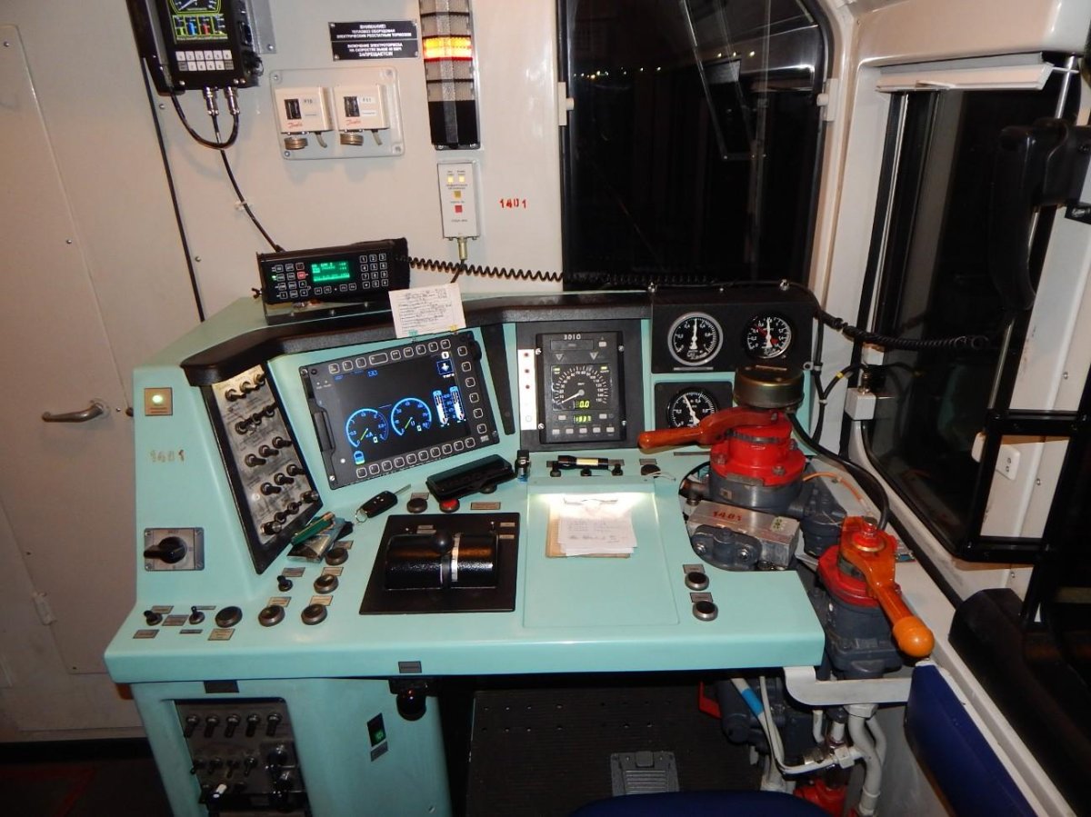 Тэм18дм кабина