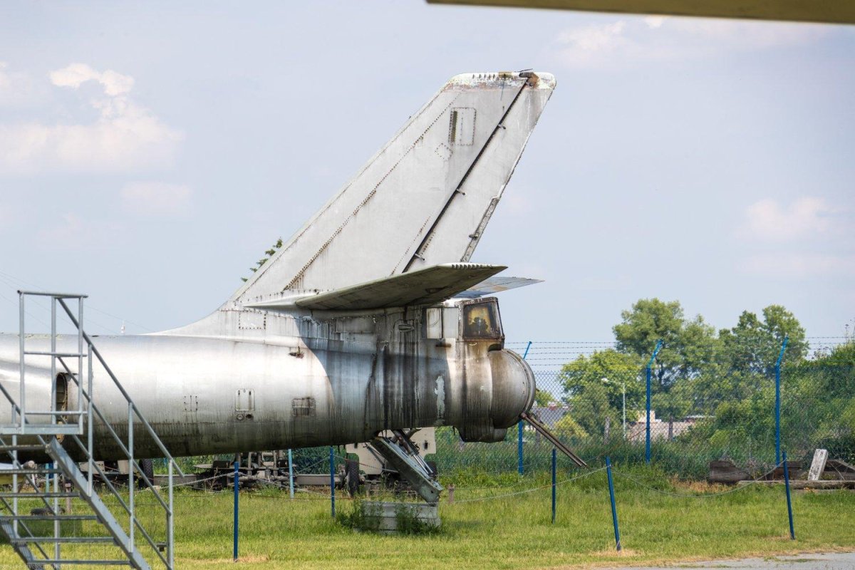 Самолёт ил-28 кабина стрелка радиста