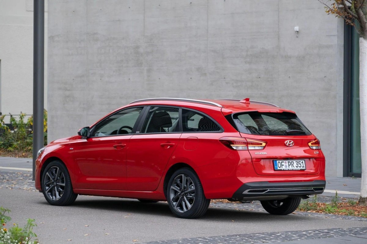 Hyundai i30 2022 универсал