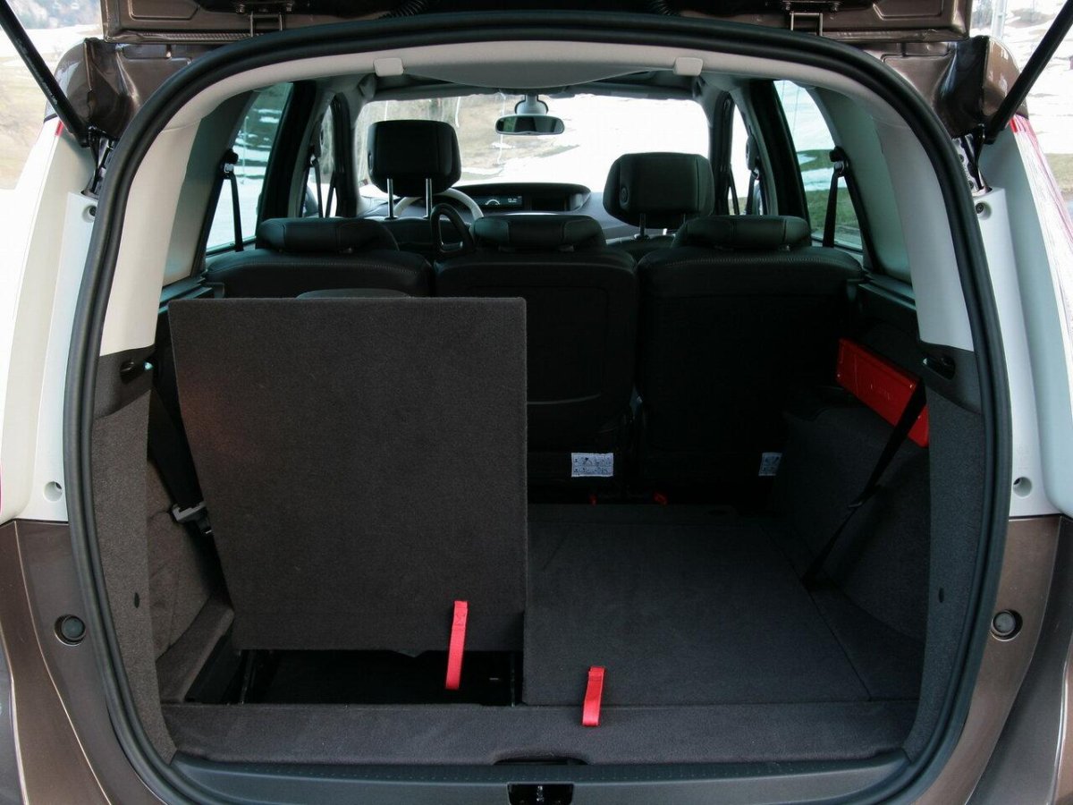 Renault Scenic 2009 багажник