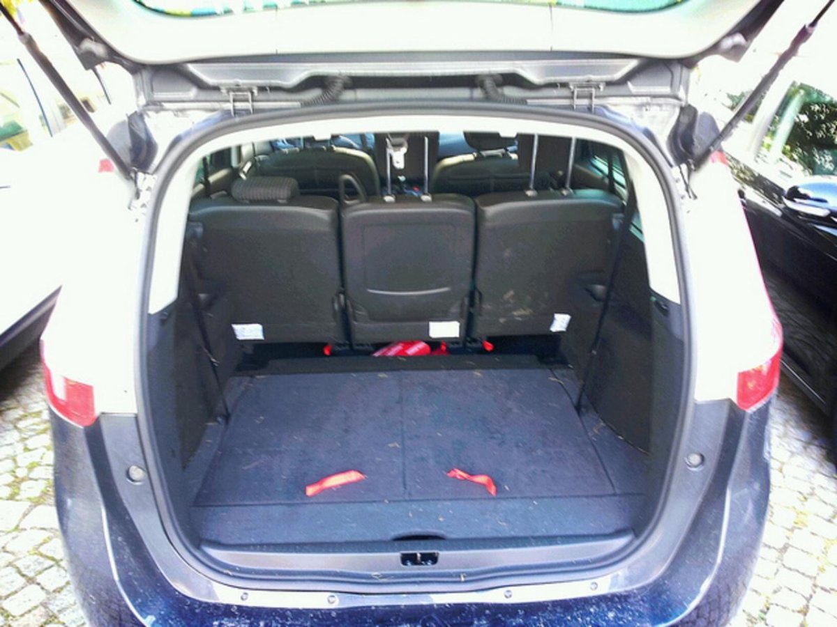 Renault Grand Scenic 2 багажник