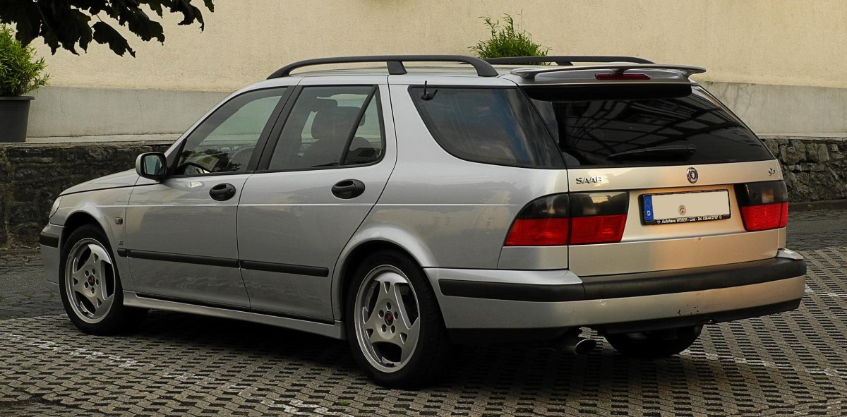 Saab 9-5 Wagon 2011