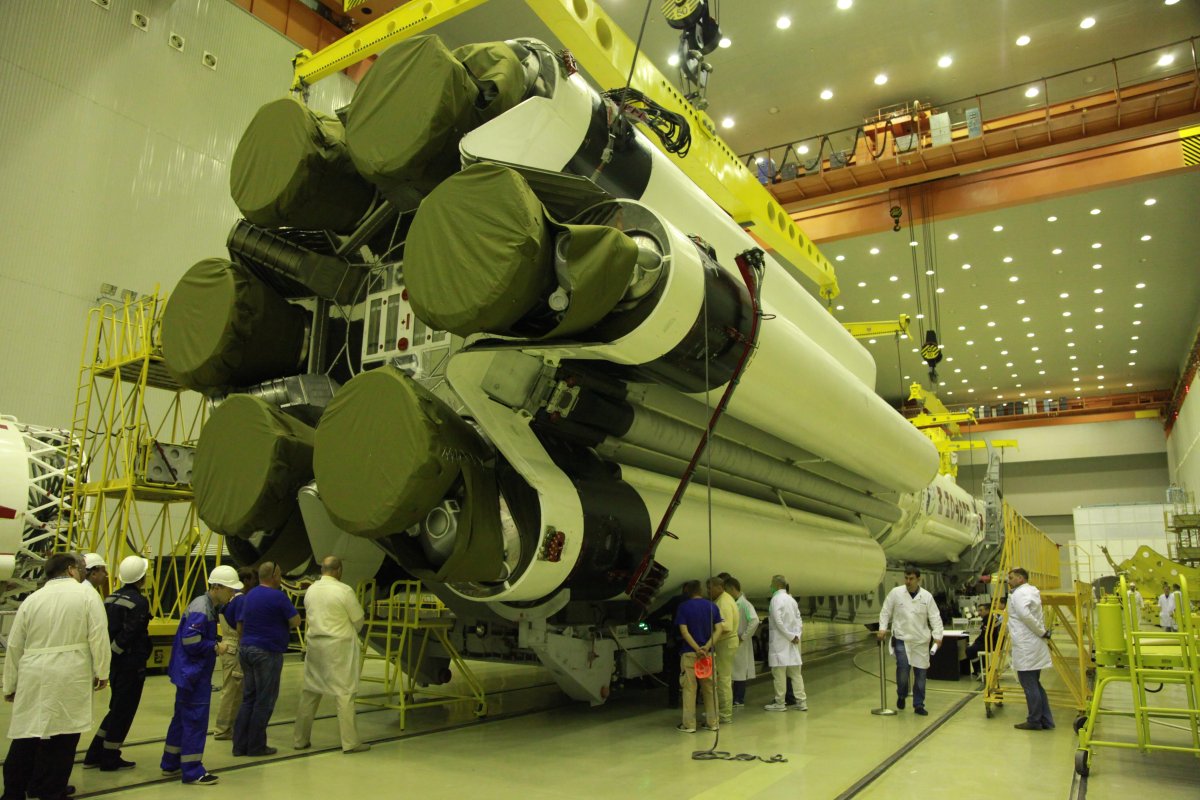 Нуклон Зевс ядерный буксир