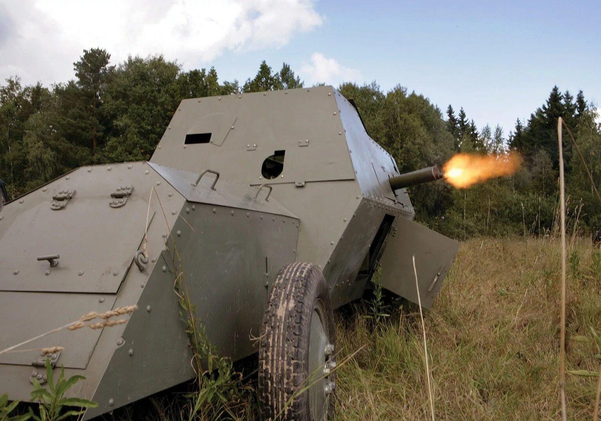 Броневик Руссо-Балт