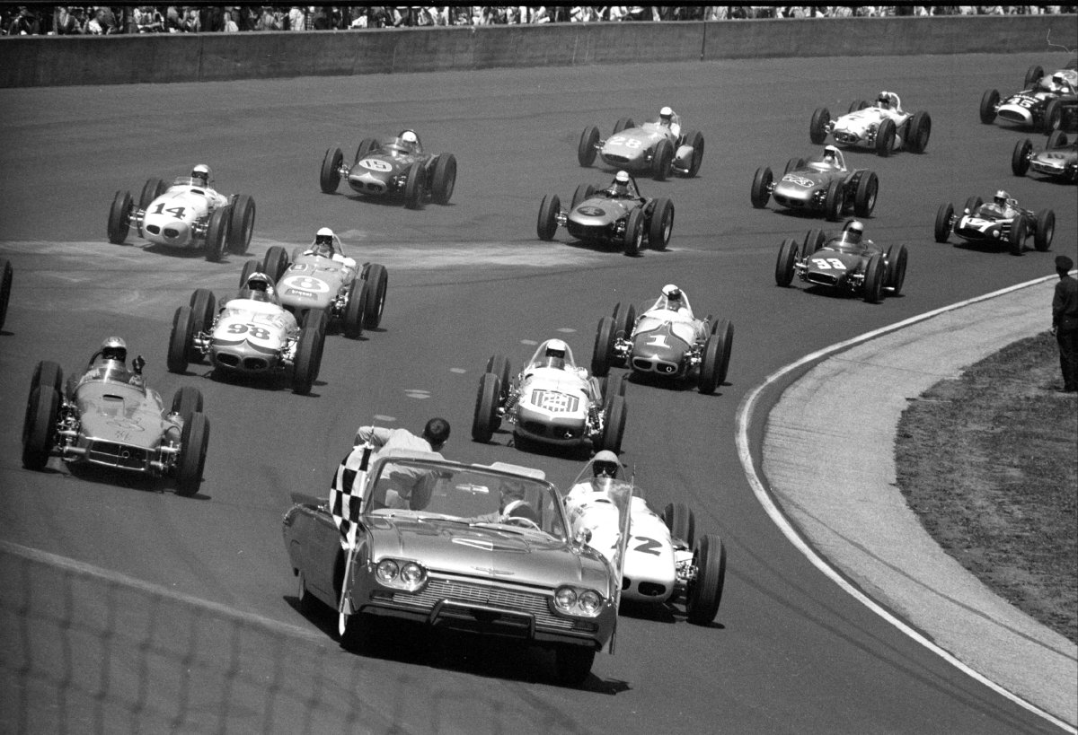 500 Миль Индианаполиса гонка