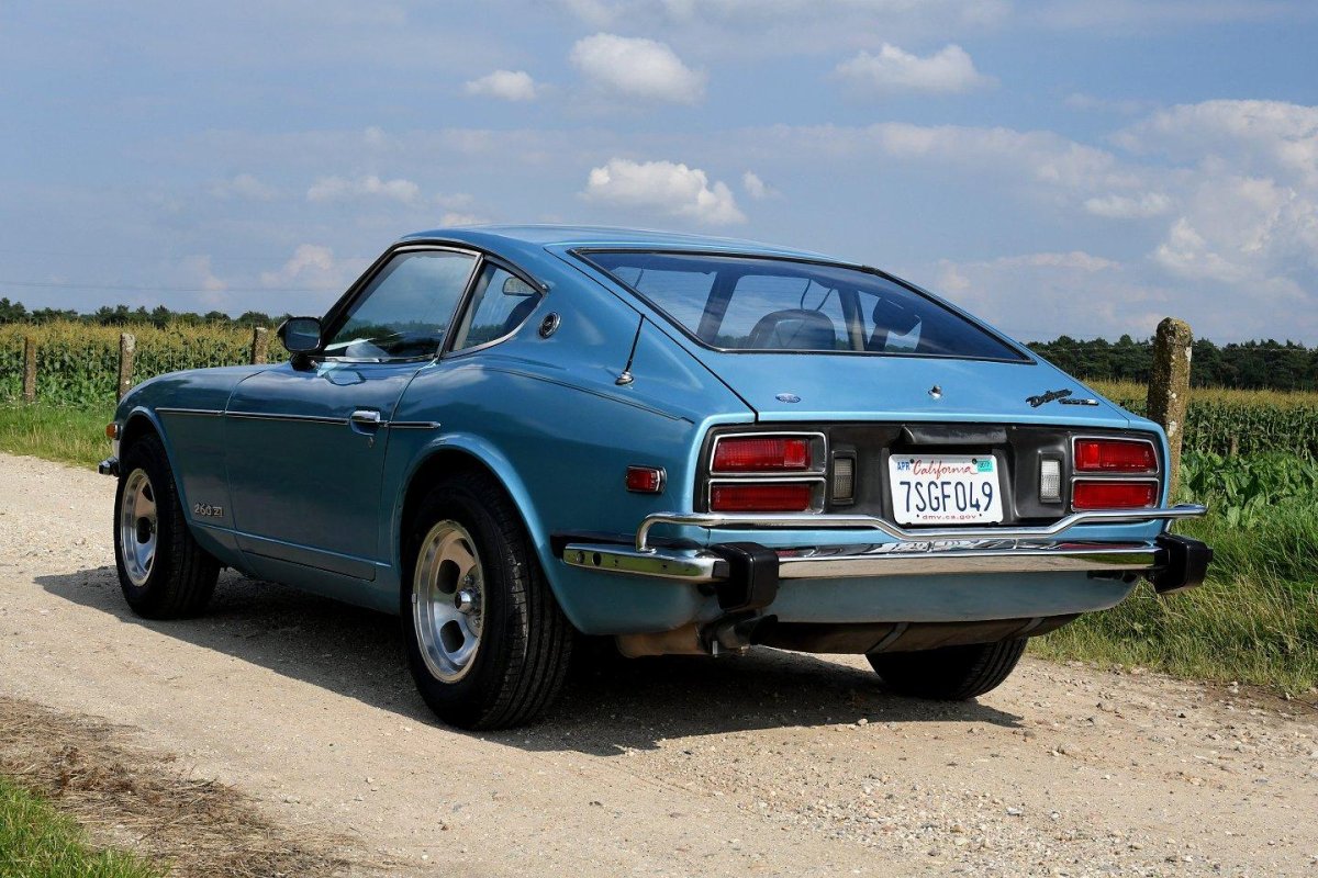 Ниссан Датсун 260z