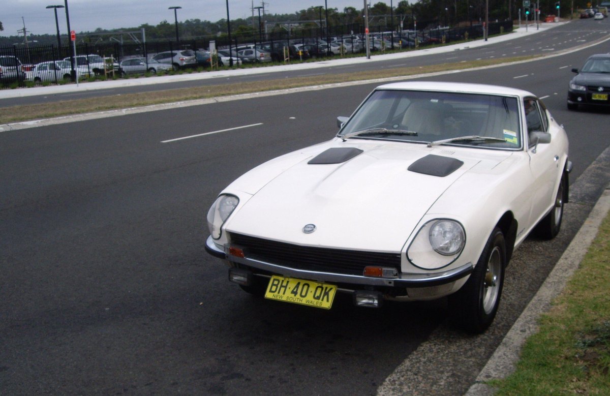 Nissan 260z