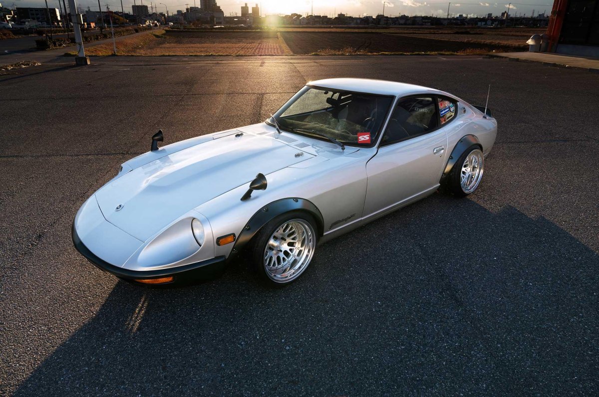 Nissan 260z