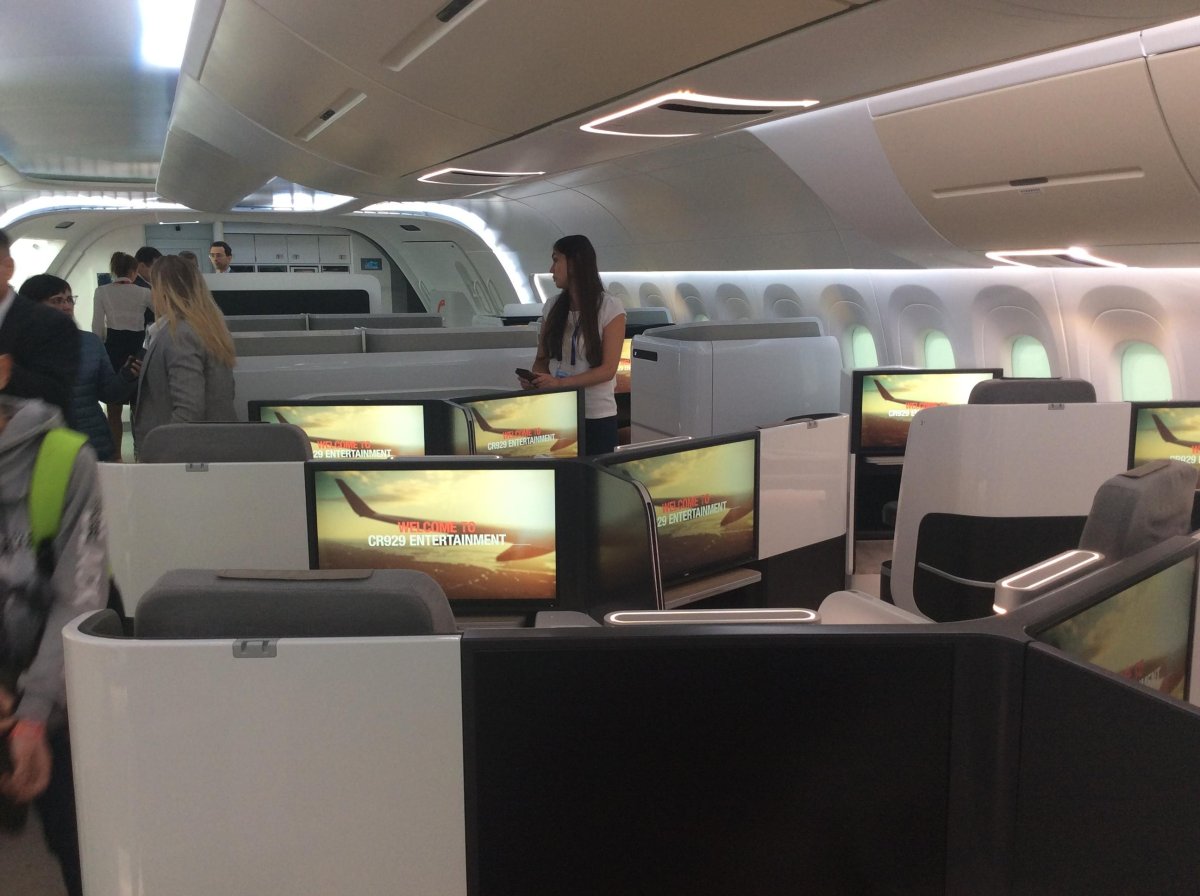 Cr929 пассажирский самолёт салон
