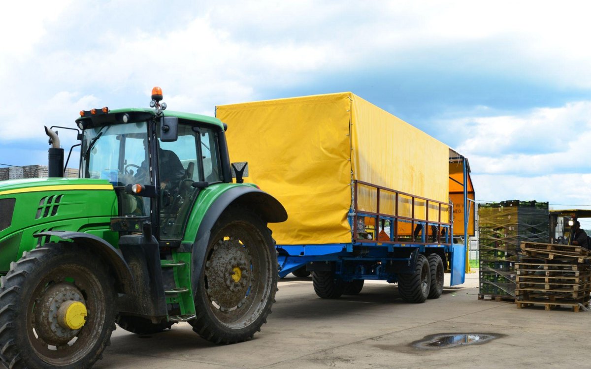 Тракторный автопоезд