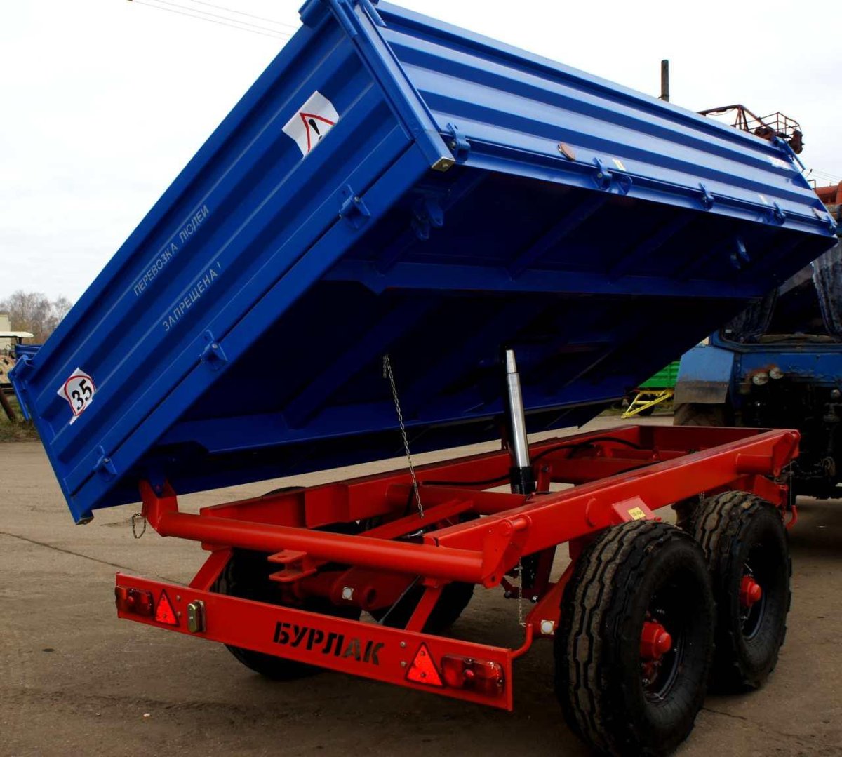 Полуприцеп тракторный самосвальный ППТС-4,5
