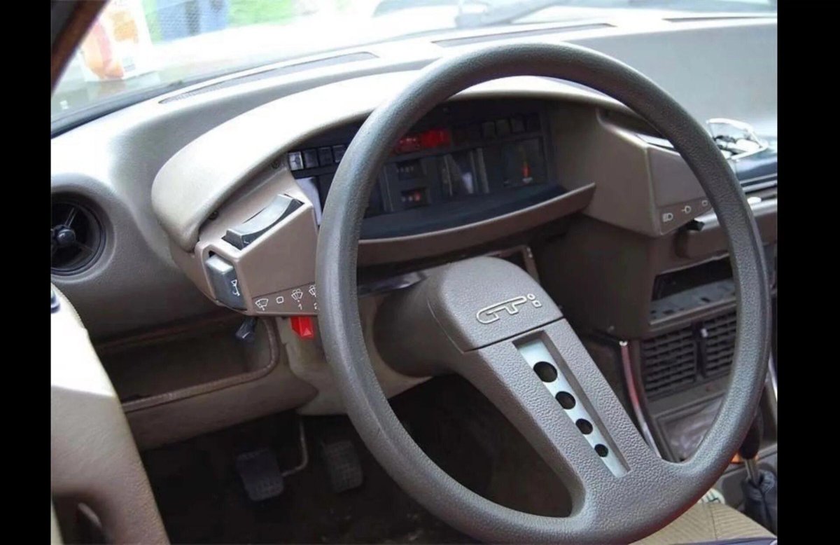 Односпицевый руль Citroen