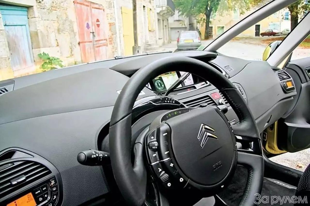 Руль Ситроен с4 Пикассо