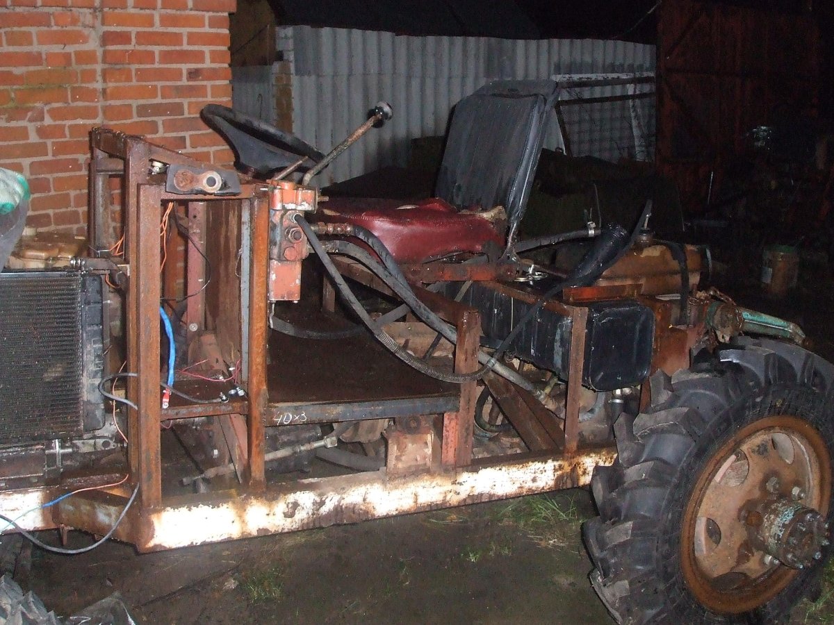 Самодельный трактор из Жигулей