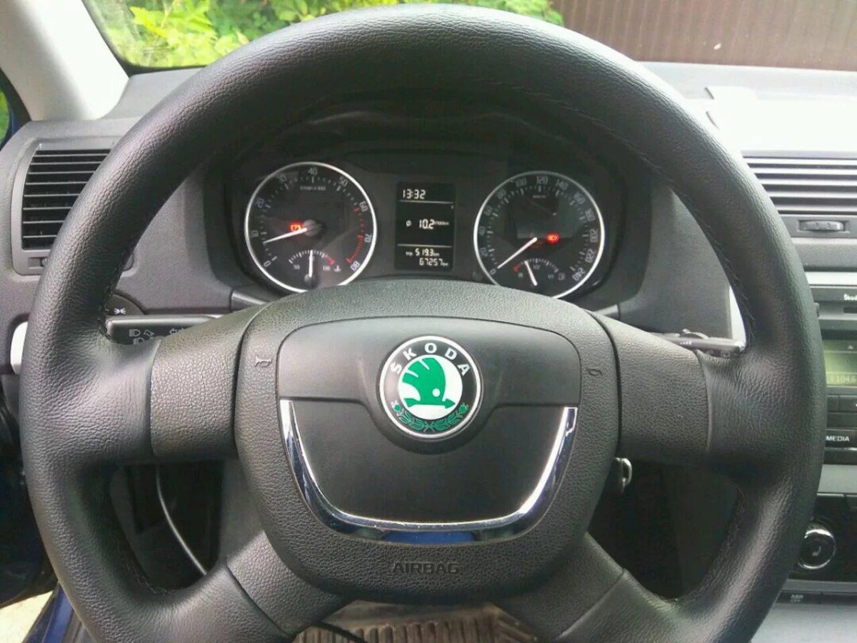 Руль Шкода Октавия а5 кожа