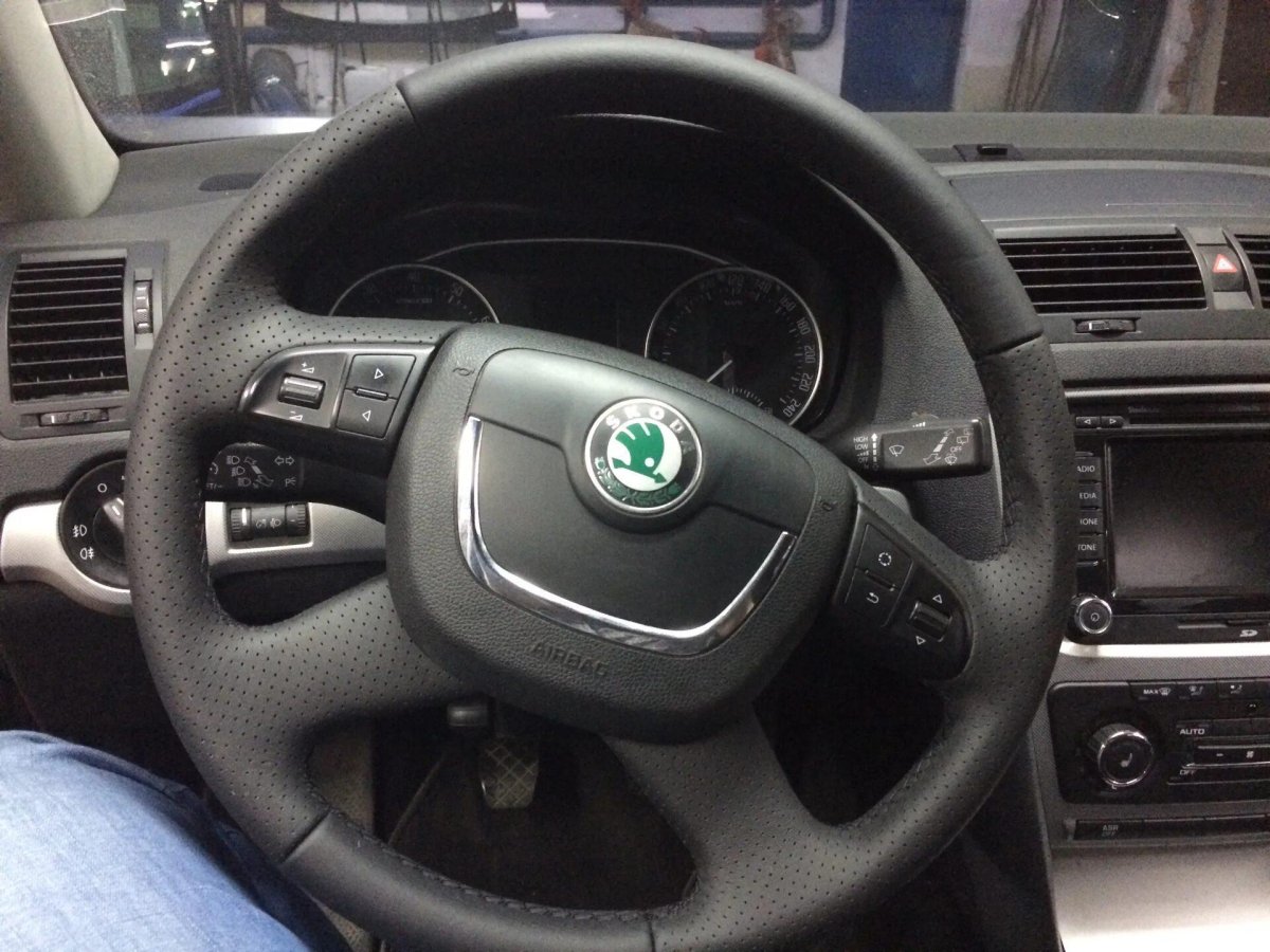 Руль Шкода Октавия а5 дорестайлинг