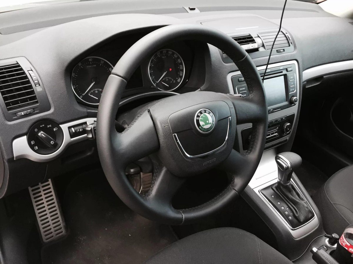 Руль Шкода Октавия а5 дорестайлинг