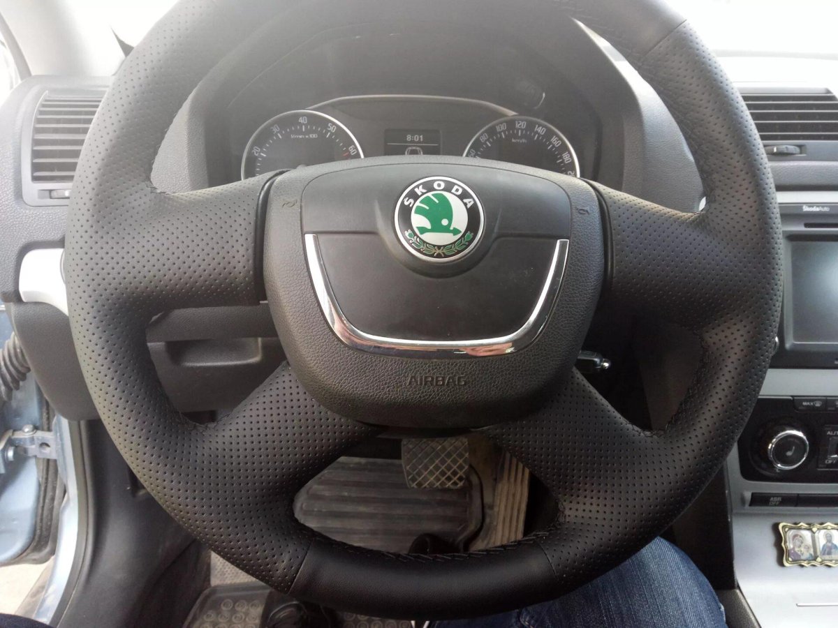 Руль Шкода Октавия а5 дорестайлинг