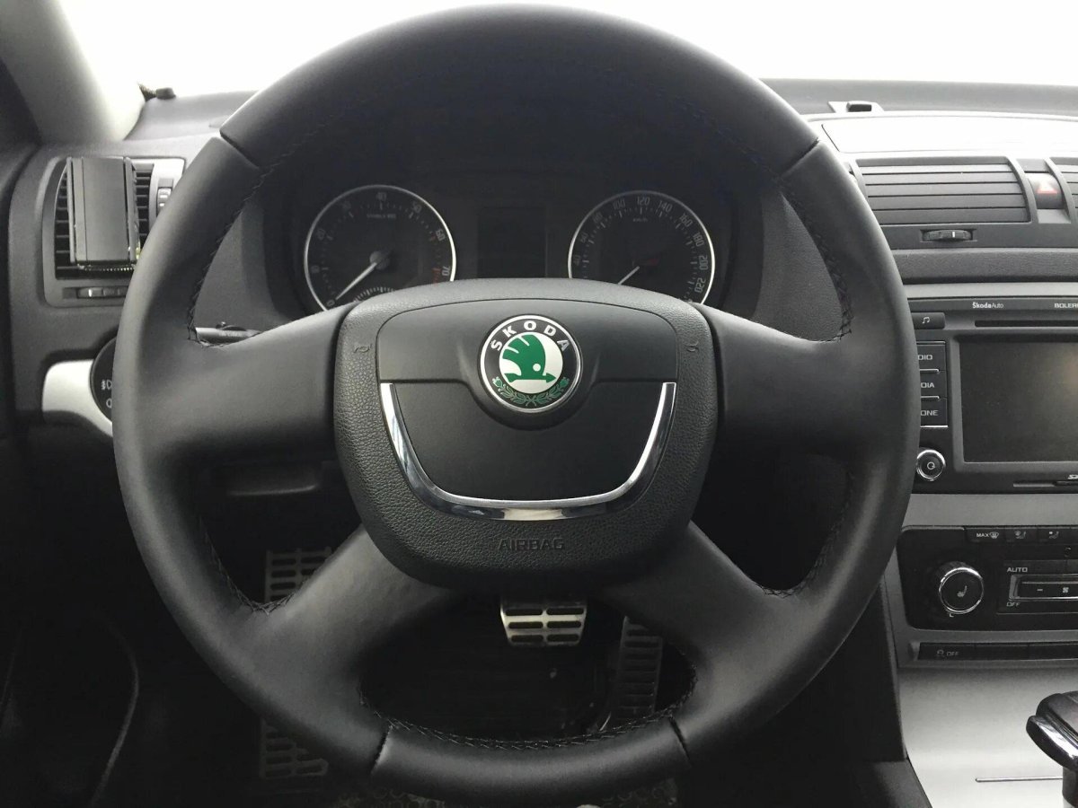 Руль Октавия а5 фл