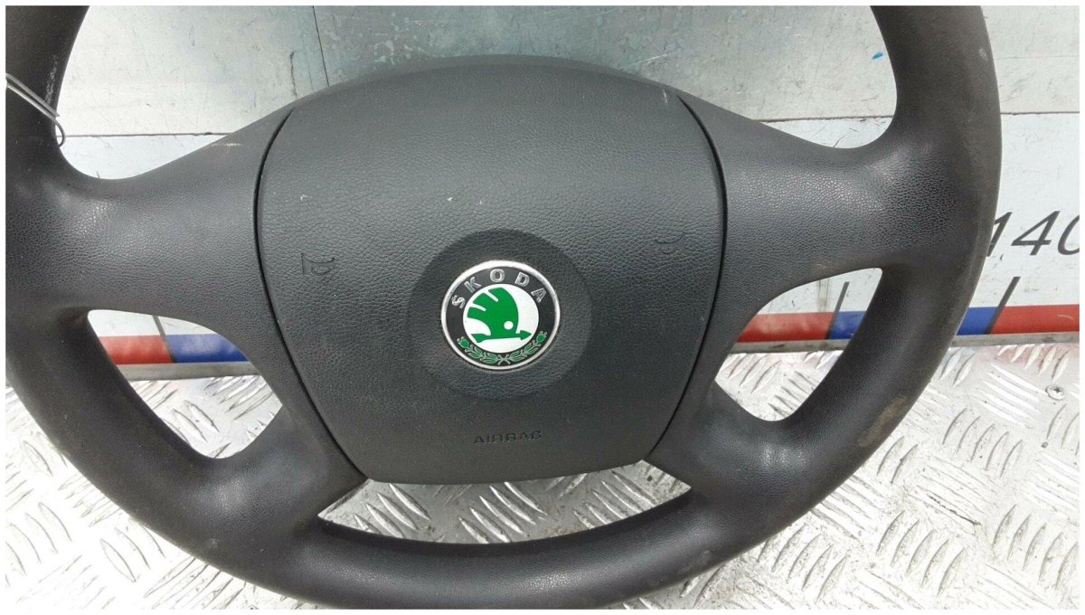 Руль Октавия РС