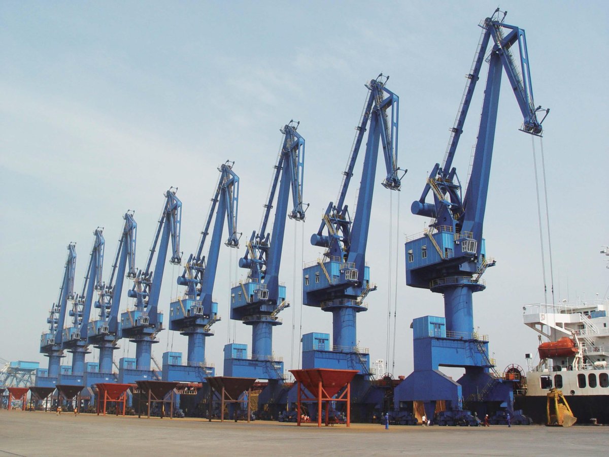 Портальный кран Ганц