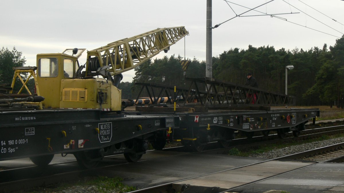 Ж/Д кран КЖ 562