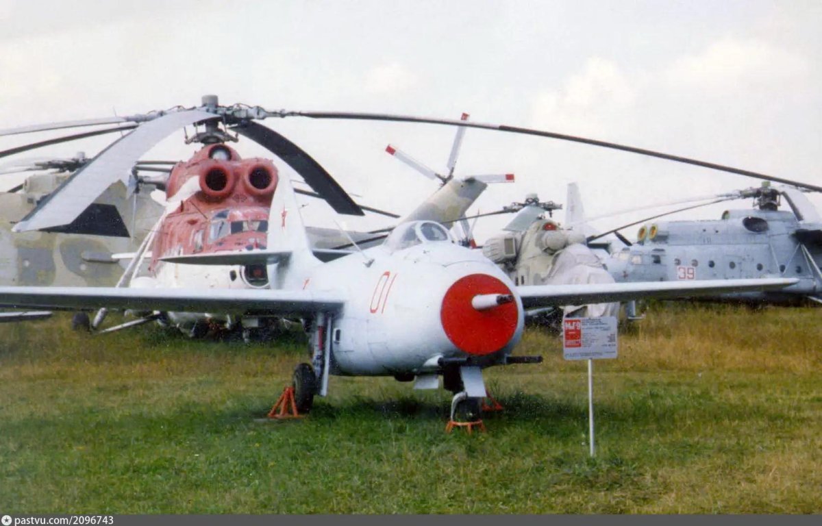 Миг-9 Монино