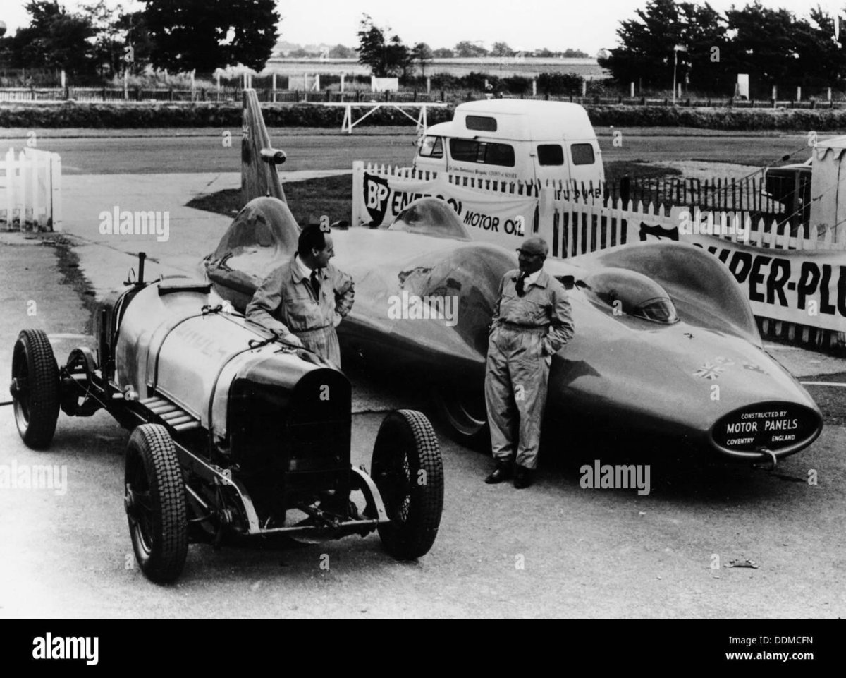 Дональд Кэмпбелл гонщик