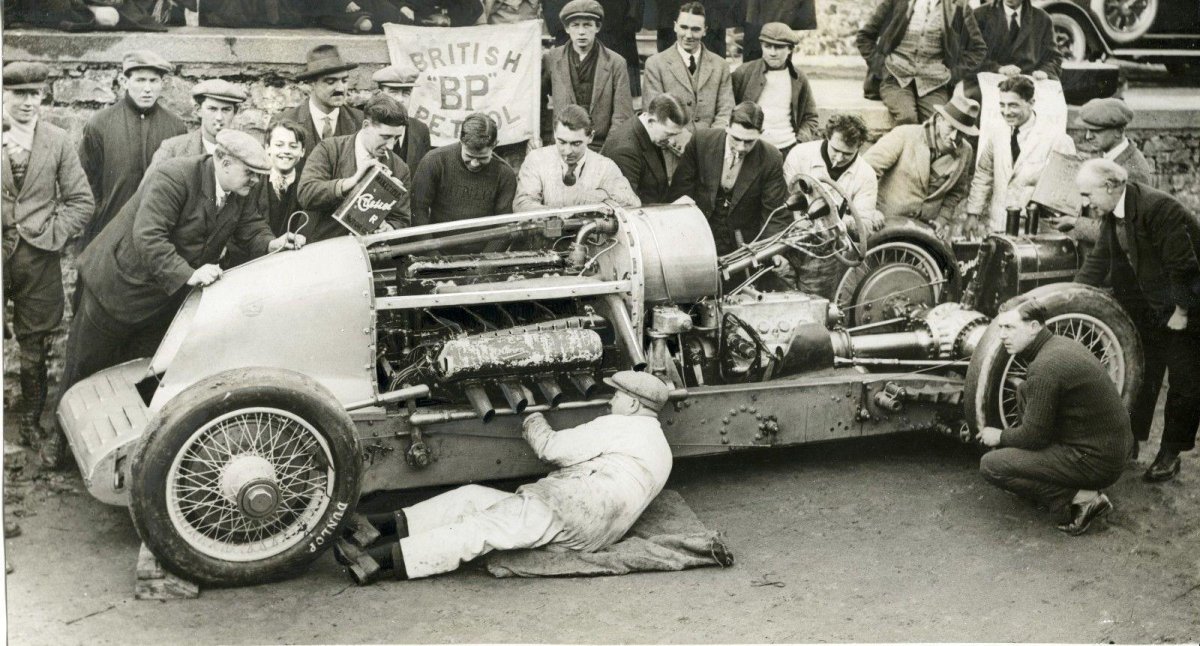 Непир-Кэмпбелл автомобиль