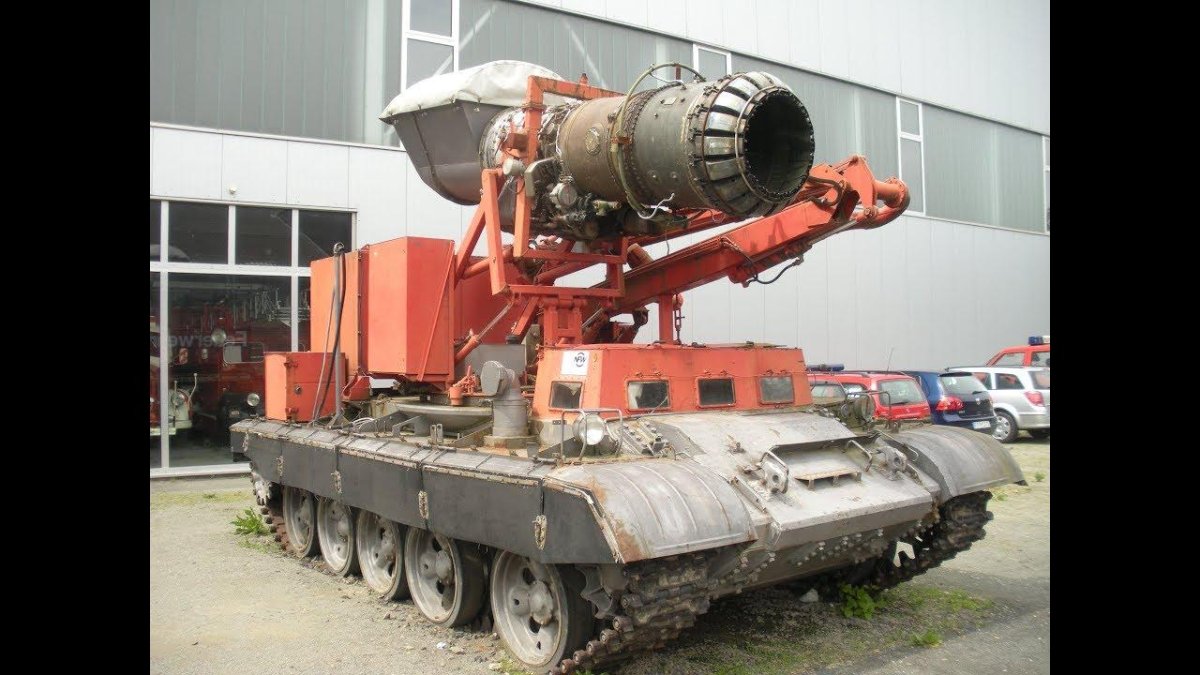 Гусеничная пожарная машина "Импульс-2м