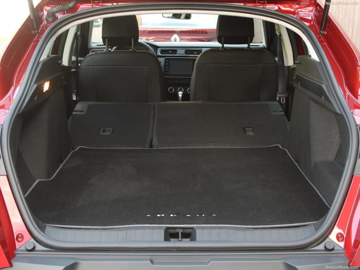 Renault Arcana багажник