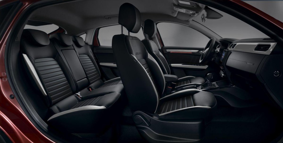 Renault Arkana 2022 салон