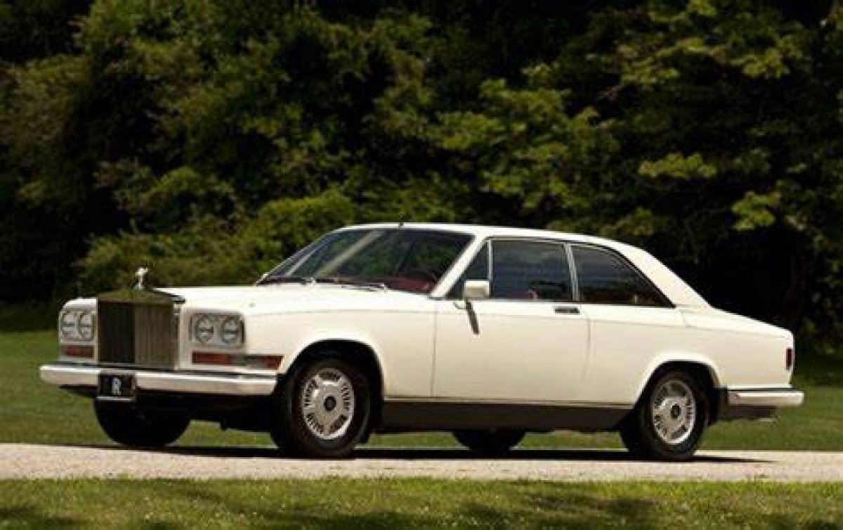 Роллс Ройс 1975