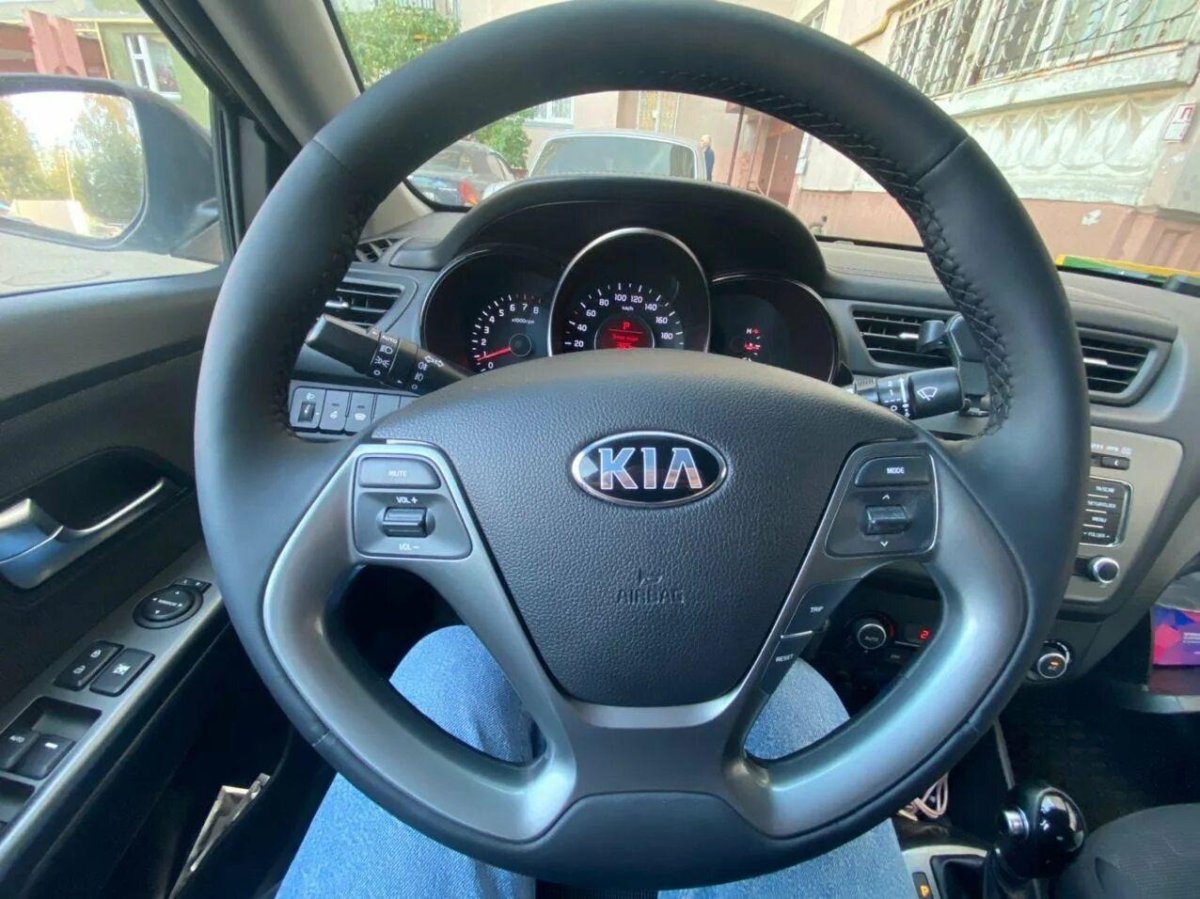 Руль Kia Rio 3