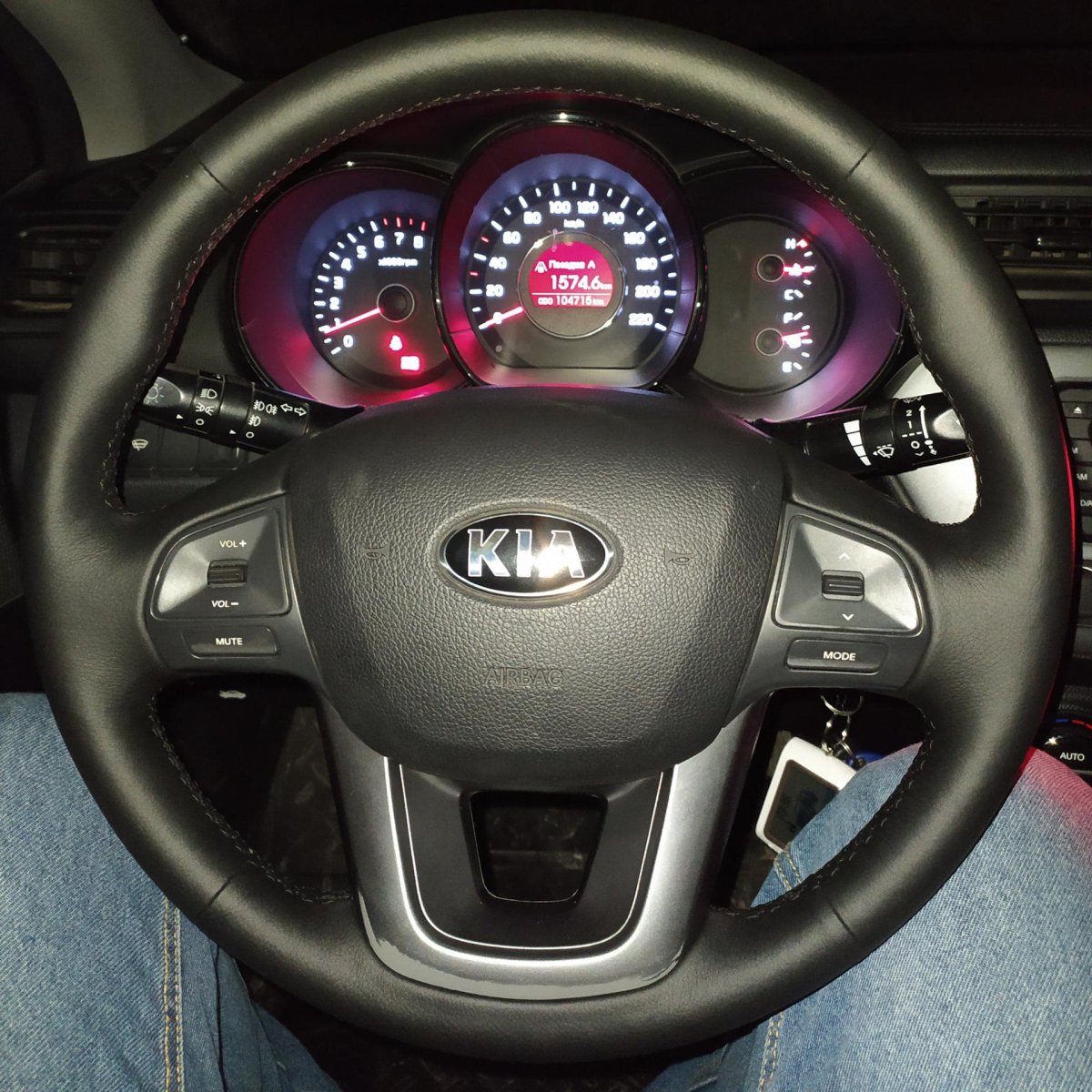 Перетяжка руля Киа Рио 3 с подогревом