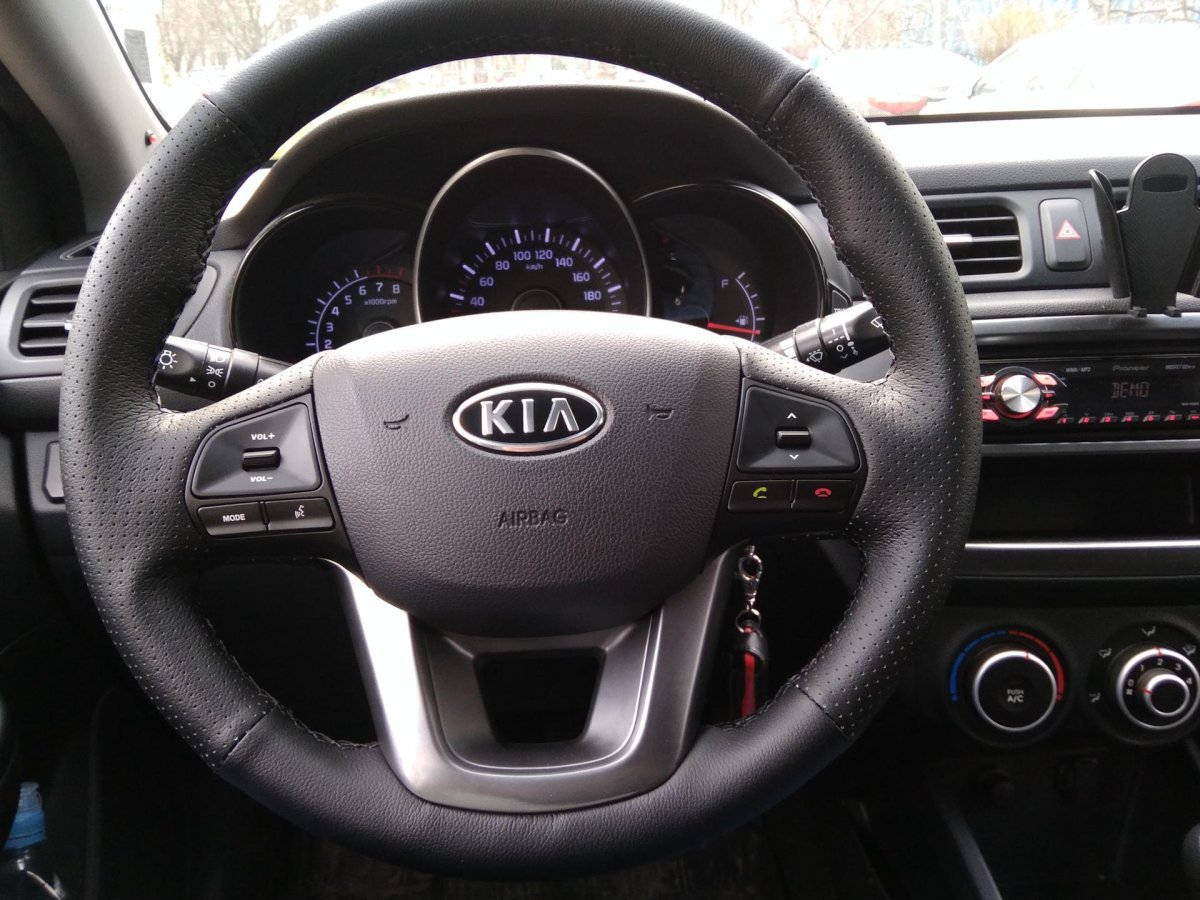 Руль Kia Rio 4