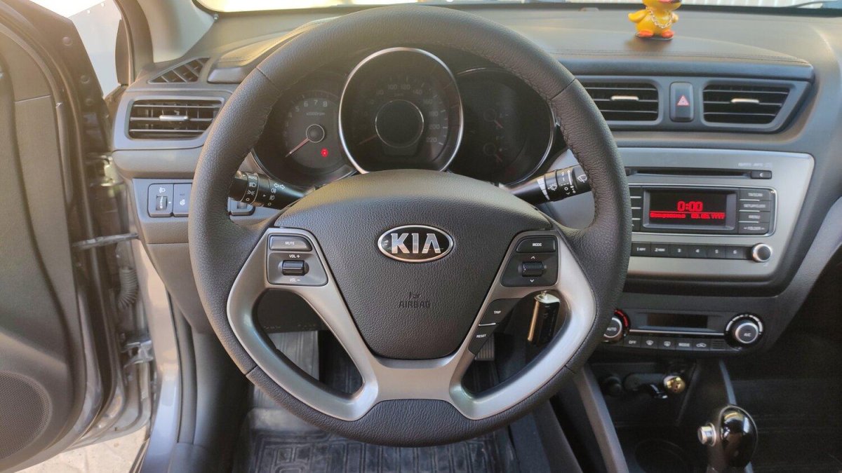 Киа Рио 3 салон