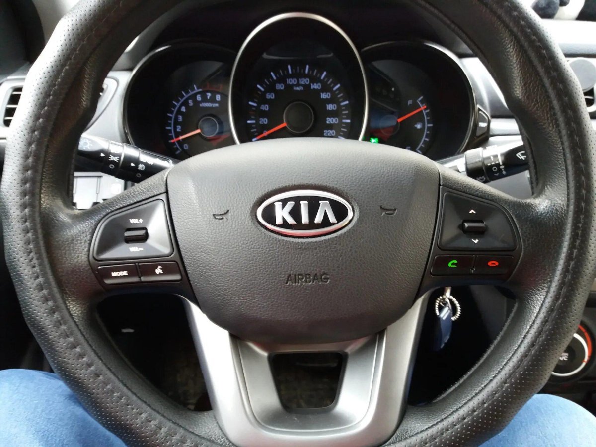 Руль кия Рио 3