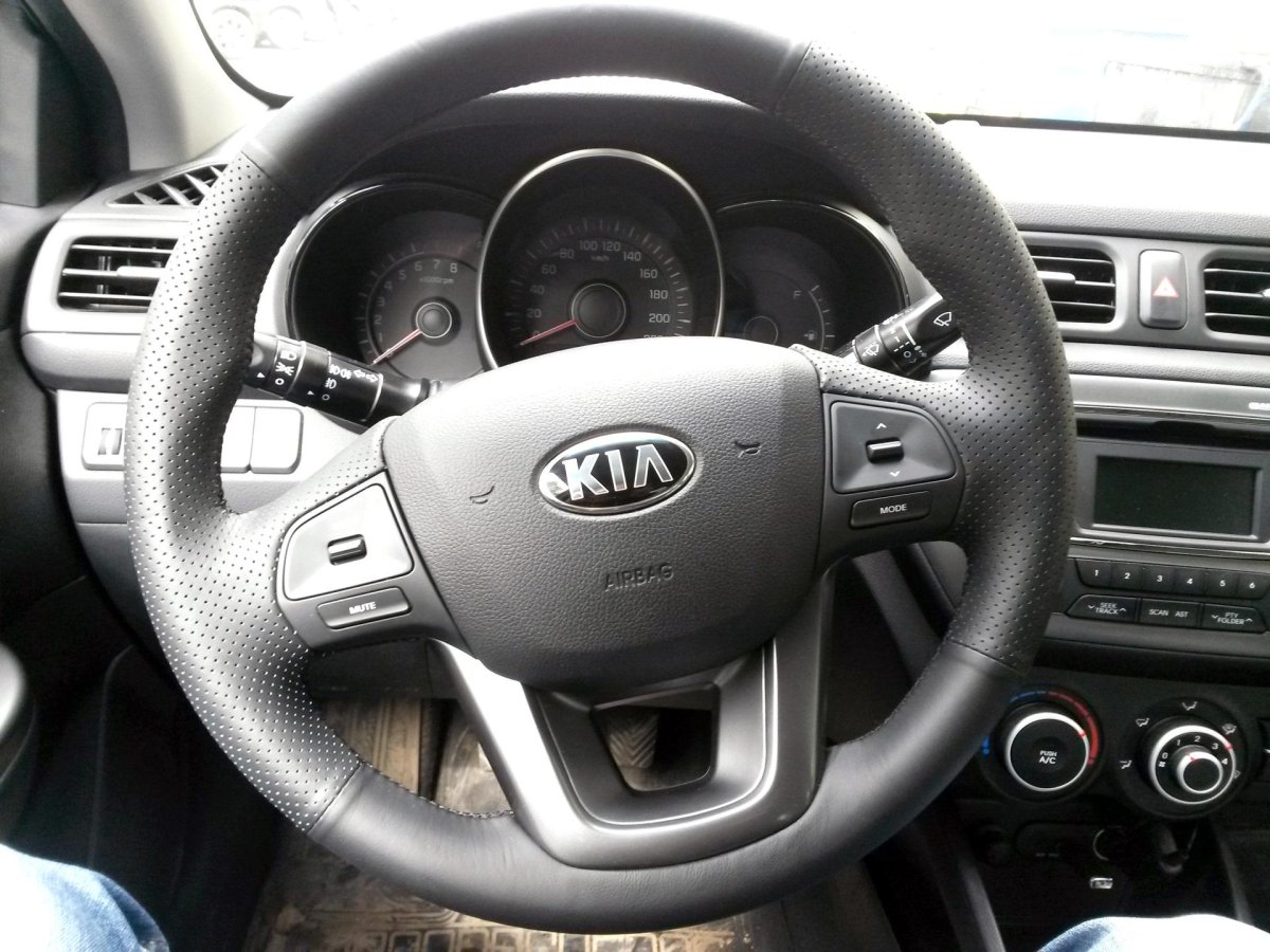 Руль Kia Rio 4