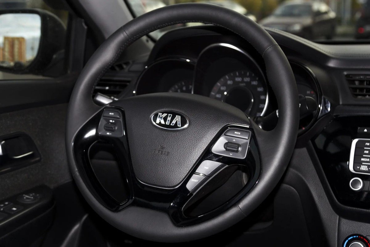 Руль Kia Rio 3 Рестайлинг