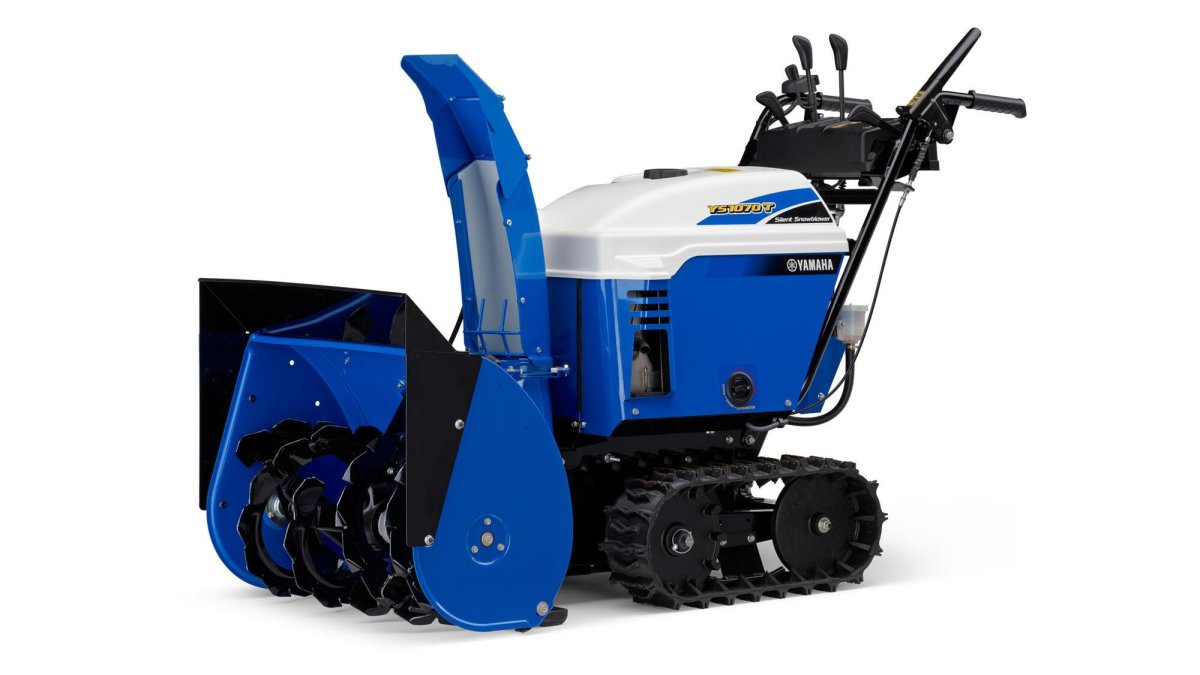 Снегоуборщик бензиновый гусеничный 30 лс