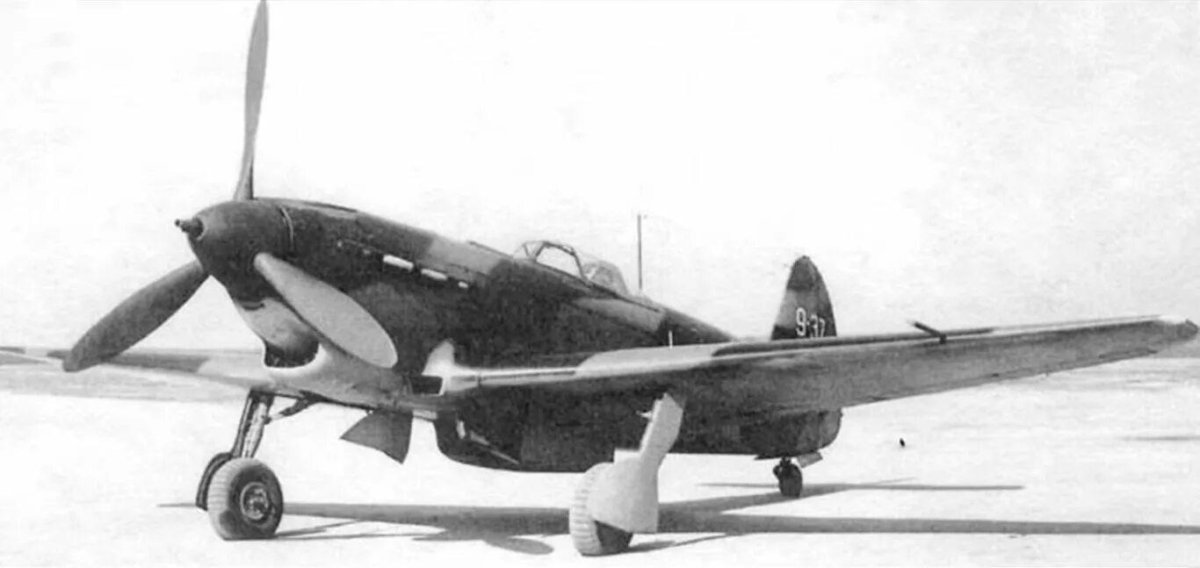 Як-9 истребитель