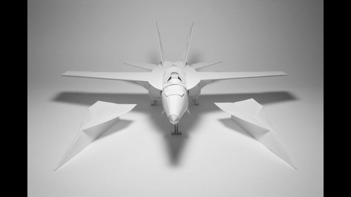 Оригами самолет