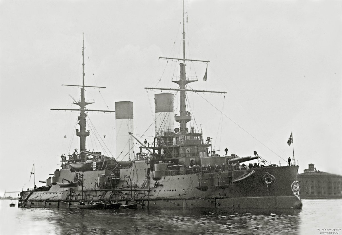 Эскадренный броненосец Александр 3