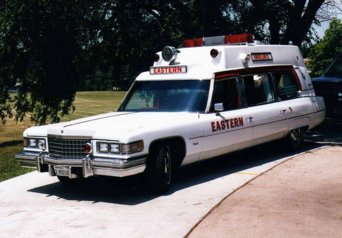 Cadillac 1957 Ambulance