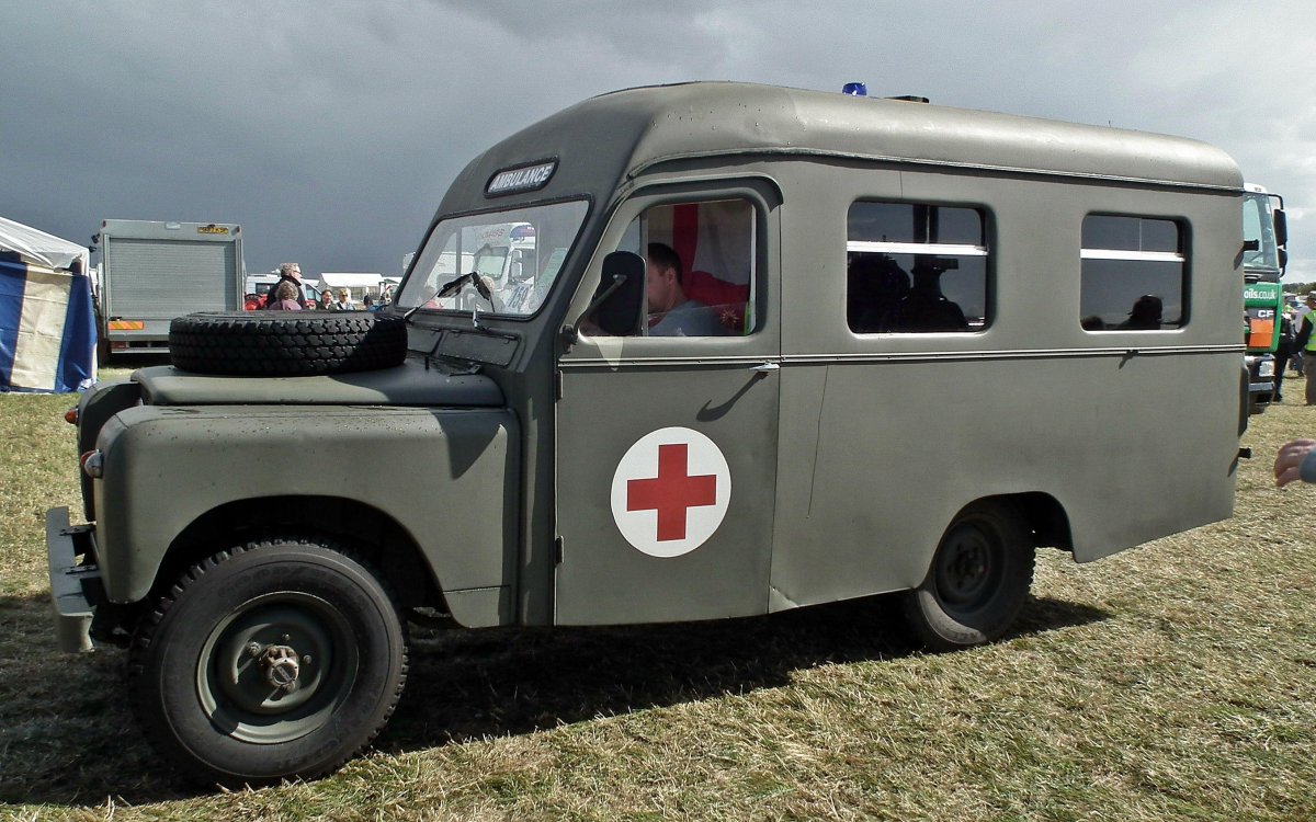 Санитарный автомобиль