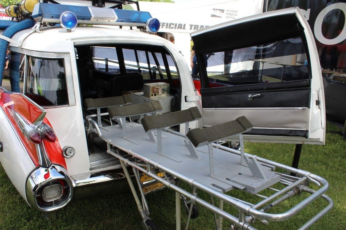 Cadillac Miller-Meteor Ecto-1