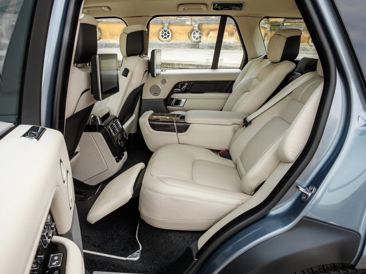 Range Rover PHEV салон