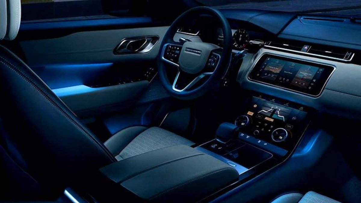 Range Rover Evoque 2022 салон