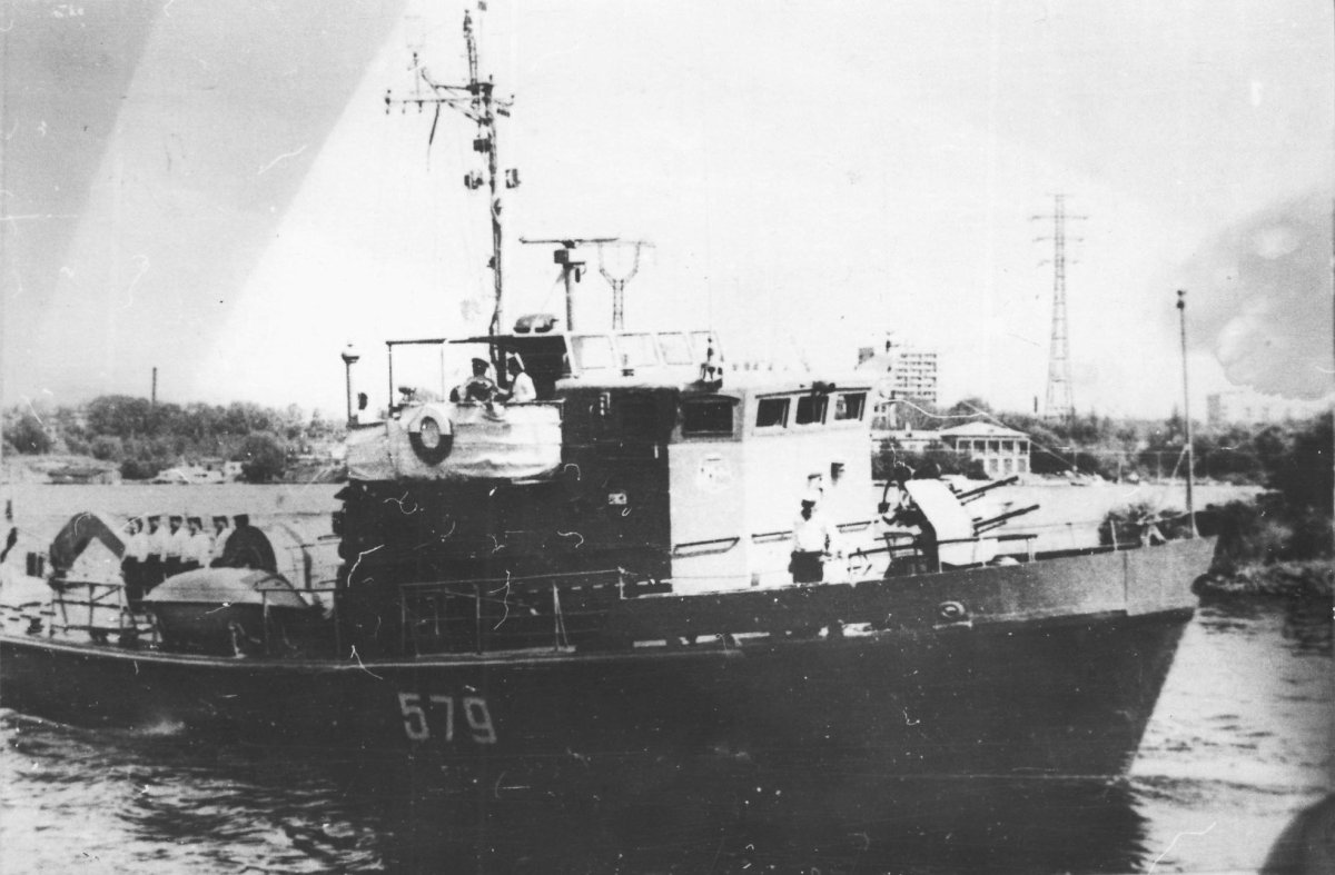 Рейдовый тральщики проект 253